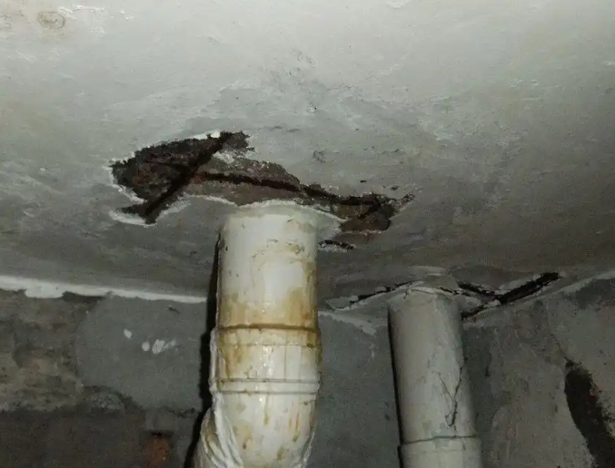 潘集卫生间漏水维修公司浅析潘集卫生间渗水维修的方法